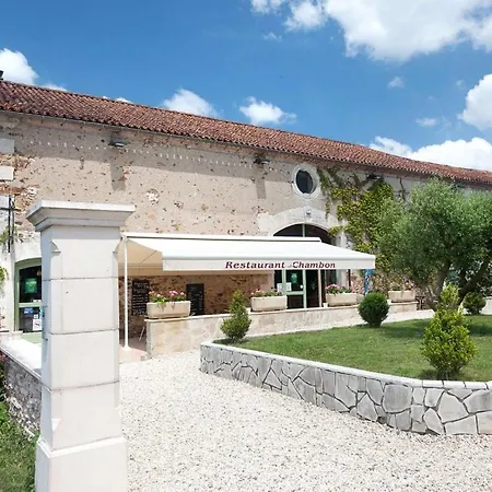 Camping Les Gorges Du Chambon * Eymouthiers (Charente)