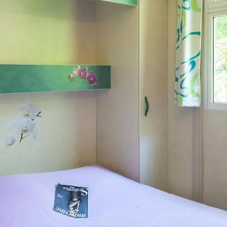 Camping Les Gorges Du Chambon * Eymouthiers (Charente)