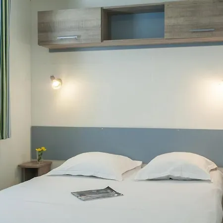 Camping Camping Les Gorges Du Chambon Eymouthiers (Charente)