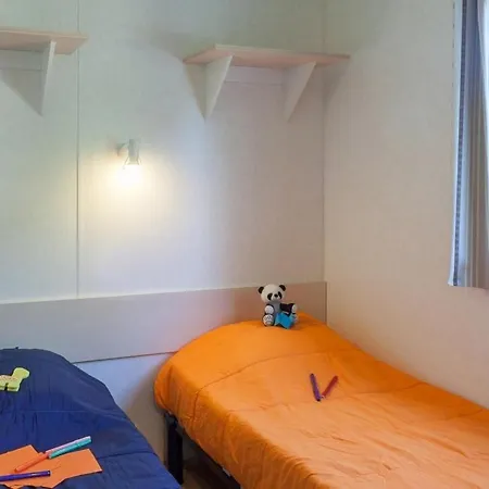 Camping Les Gorges Du Chambon