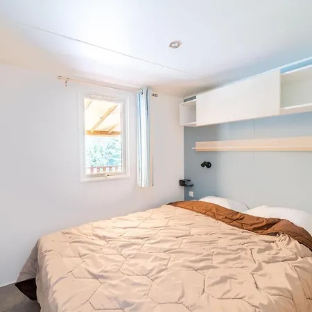 Camping Les Gorges Du Chambon