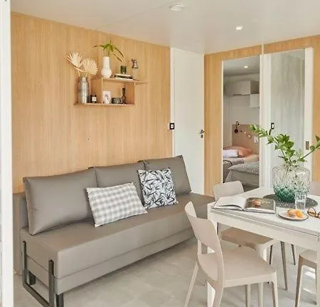 Camping Les Gorges Du Chambon Eymouthiers (Charente)